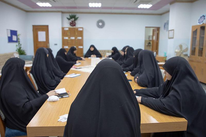 شعبة الخطابة النسوية تطلق العام الدراسي الجديد في معهد الخطابة