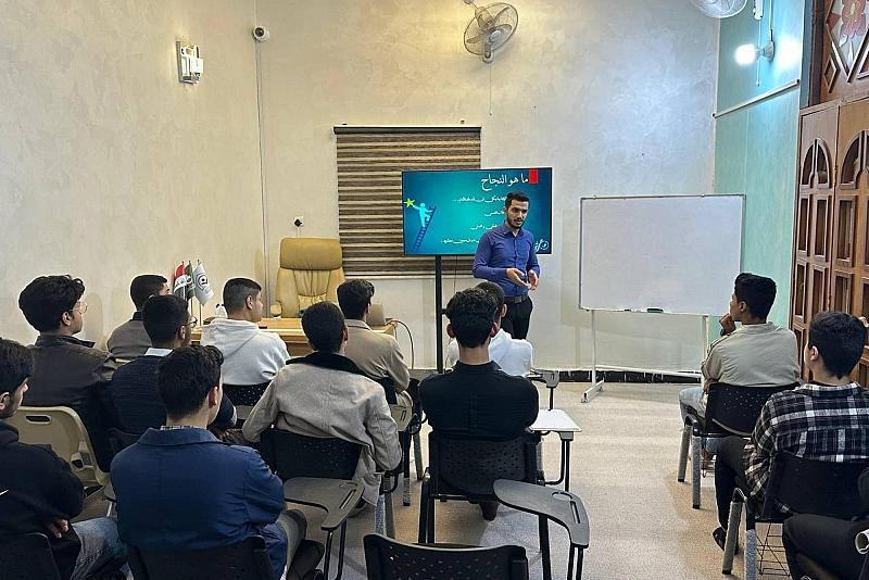 قسم الشؤون الفكرية ينظّم برنامجاً تدريبياً لوفد شبابيّ من ذي قار