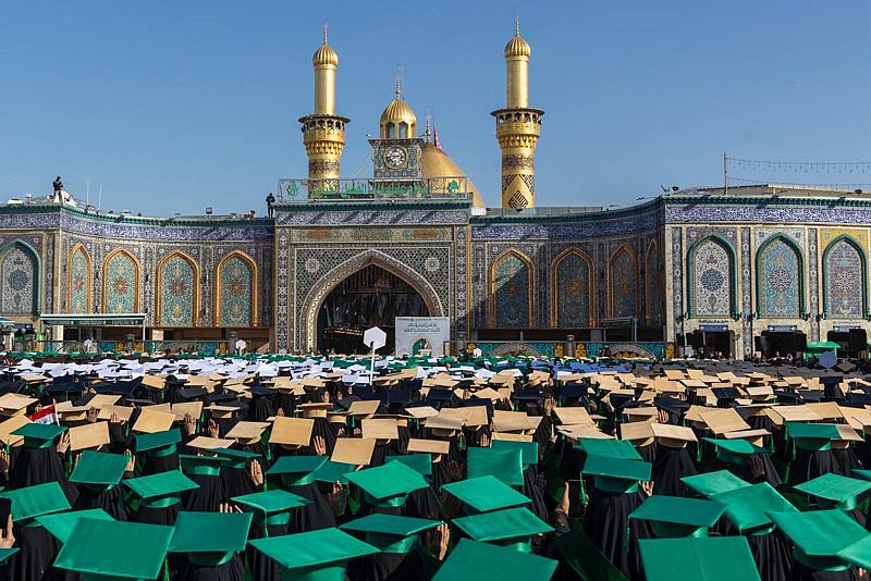 أولياء أمور: حفل تخرُّج (بنات الكفيل) يتناسب مع القيم المستمدَّة من تعاليم أهل البيت (عليهم السلام)
