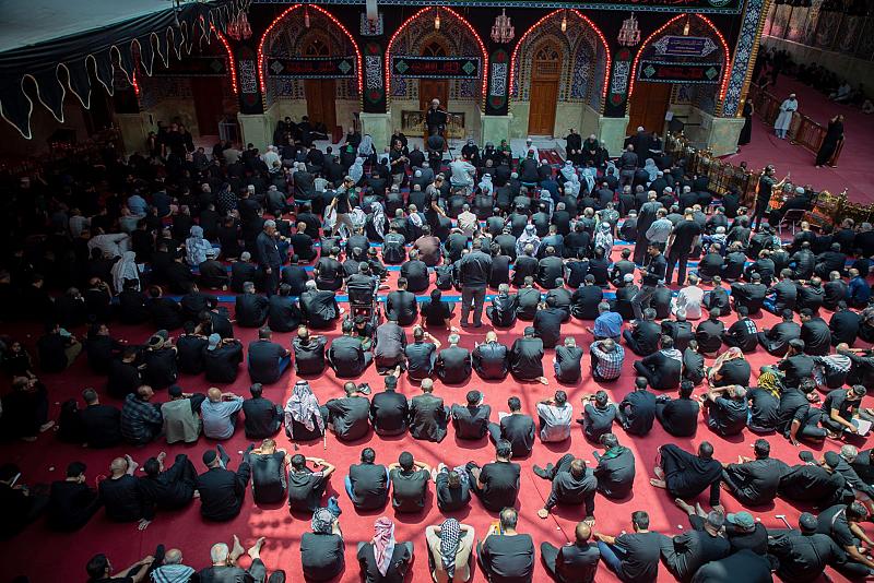 قسم الشؤون الدينية يقيم مجلسًا عزائيًّا لاستذكار أحداث اليوم الحادي عشر من المحرم