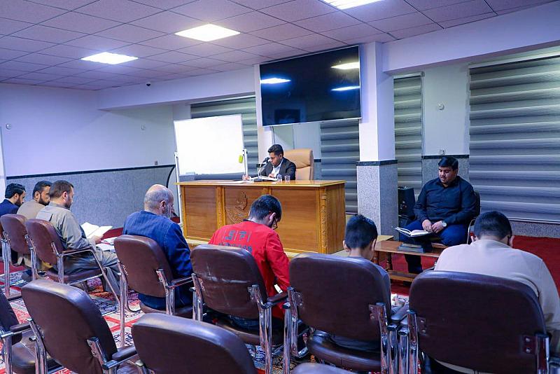 المجمع العلمي يواصل إقامة دورة القراءة الصحيحة بمراحل متعددة