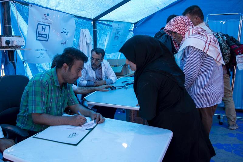 بمشاركة أكثر من (1120) متطوع ... صحة ميسان والهلال الاحمر يقدّمان خدماتهما الطبية لزائري الأربعين في كربلاء
