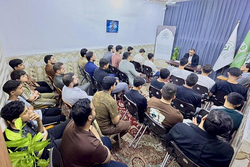 بمحافظة ذي قار.. قسم الشؤون الفكرية يقيم ندوة معرفية عن دور بصيرة العلماء في سلامة المجتمع