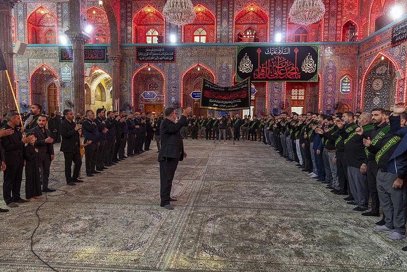 عبر موكب عزاءٍ موحّد.. خدمة العتبتين المقدستين يحيون ذكرى شهادة الإمام محمد الباقر (عليه السلام)