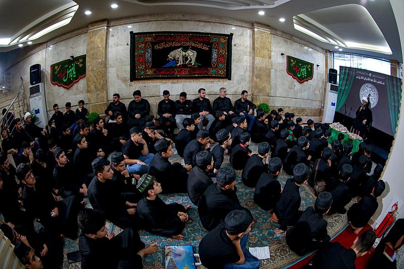 طلبة حفظ القرآن في المجمع العلميّ يقيمون مجلسًا حسينيًا