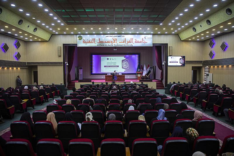 العتبة العبّاسية تقيم مهرجان سابع الحجج الثقافيّ السنوي في جامعة الفرات الأوسط التقنية