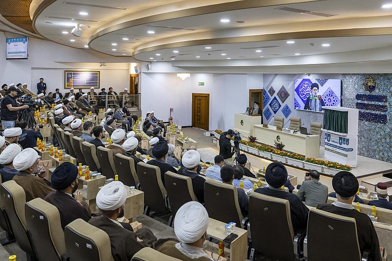 العتبة العباسية المقدسة تطلق فعّاليات المؤتمر العلمي التمهيدي الأوّل لإحياء ذكرى ألفية حوزة النجف الأشرف