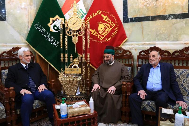 رئيسُ ديوان الوقف الشيعيّ يزورُ العتبةَ العبّاسيةَ المقدّسة ويهنّئُ أمينَها العامّ بمناسبة تسنّم مهامّه