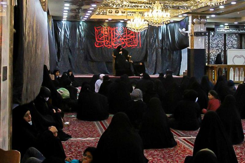 وقفةٌ عزائيّة نسويّة لإحياء ذكرى شهادة الإمام الباقر (عليه السلام)