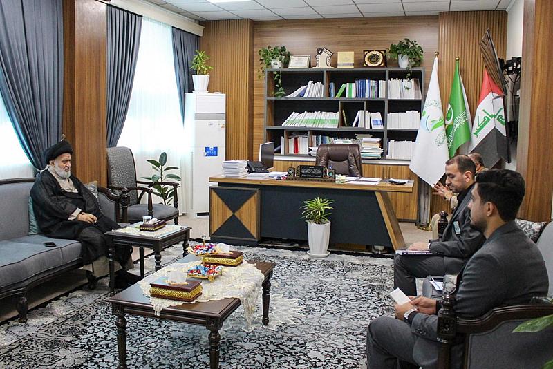 السيد الصافي يطلع على برنامج المحطّات الصّيفيّة لمتعلمي مجموعة العميد التّعليميّة