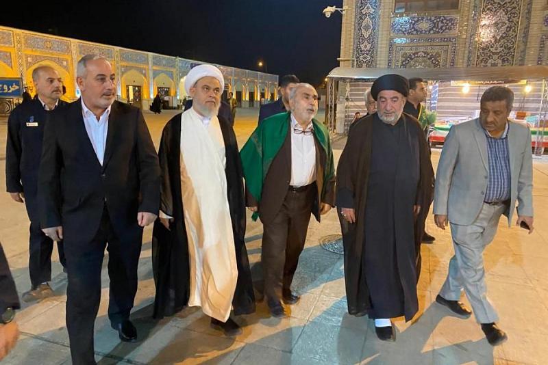 وفد العتبة العباسية المقدسة يعزي بضحايا هجوم مرقد شاه جراغ