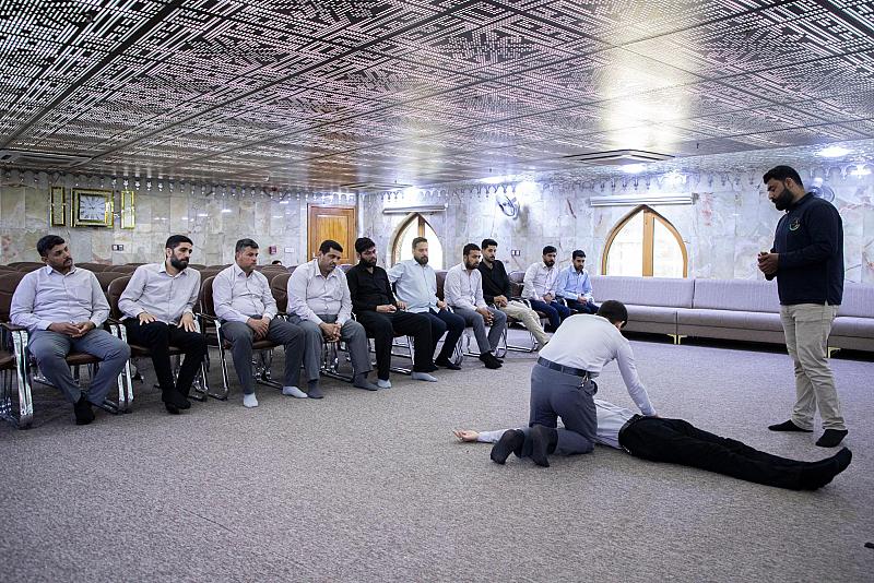 ضمن برنامج في كل بيت منقذ..مركز الكفيل للصحة والسلامة يقدم ورشة في الإسعافات الأولية للمنتسبين