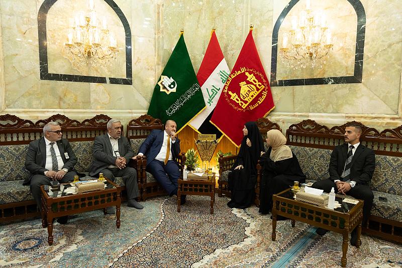 السفيرة الإسبانية لدى العراق تشيد بمشاريع العتبة العباسية وجهدها الإنساني لدعم الشعب اللبناني