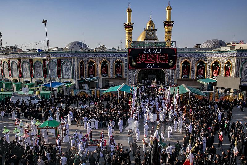 في اليوم السابع من المحرم.. مواكب العزاء تستذكر استشهاد القاسم (عليه السلام) 
