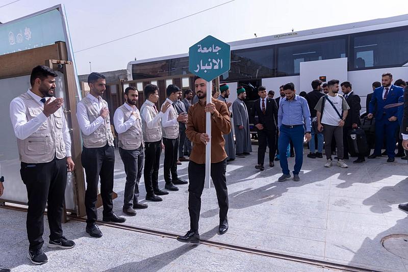 استمرار وصول المشاركين في حفل تخرج طلبة الجامعات إلى مجمّع أبي الفضل العبّاس (عليه السلام)