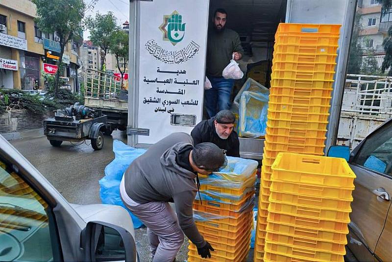 العتبة العباسية المقدسة تقدم المساعدات الإنسانية لأكثر من 6 آلاف عائلة سورية نازحة إلى لبنان
