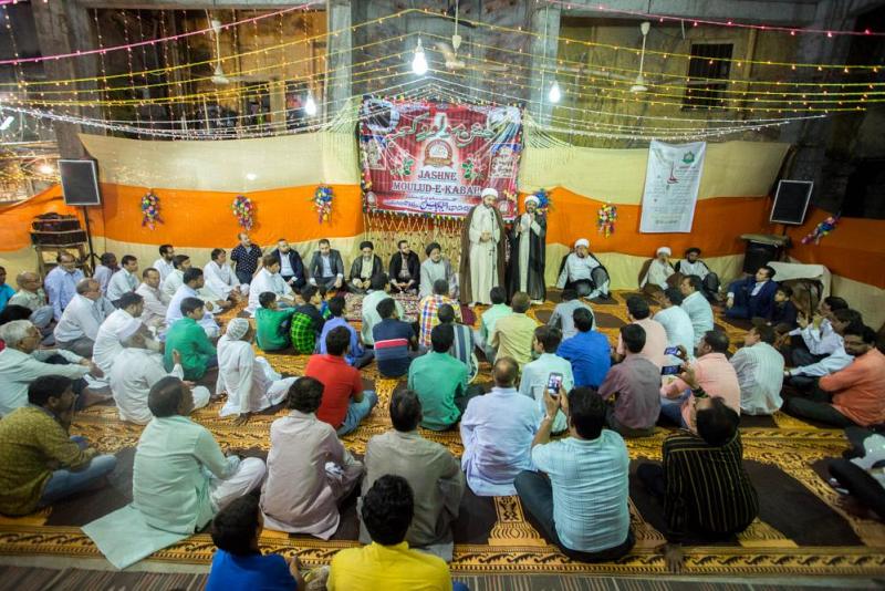 إمامُ جمعة مسجد (البصراوي) في الهند يُكرّم رؤساء وفود عتبات العراق المقدّسة المشارِكة في مهرجان أمير المؤمنين(عليه السلام) الثقافيّ السنويّ هناك..
