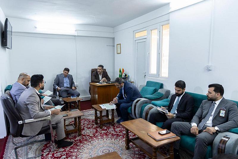 قسم العلاقات العامة يبحث مع قسمي الآليات والسياحة الدينية خطة النقل لحفل تخرج طلبة الجامعات السادس
