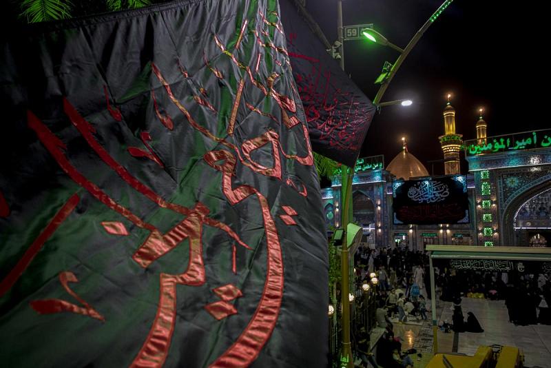 ساحةُ ما بين الحرمَيْن الشريفَيْن تكتسي بمظاهر الحزن