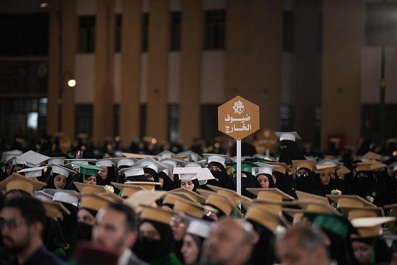 خريجات من الكويت: حفل تخرّج بنات الكفيل يسهم في رفع راية العلم والعفاف