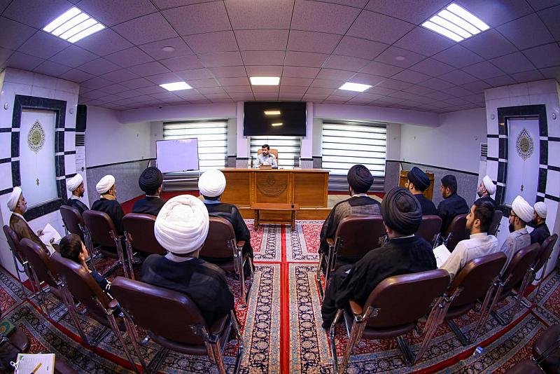 المجمع العلمي يختتم ورشته التدريبيّة لأساتذة المشروع القرآنيّ الخاصّ بطلبة العلوم الدينية