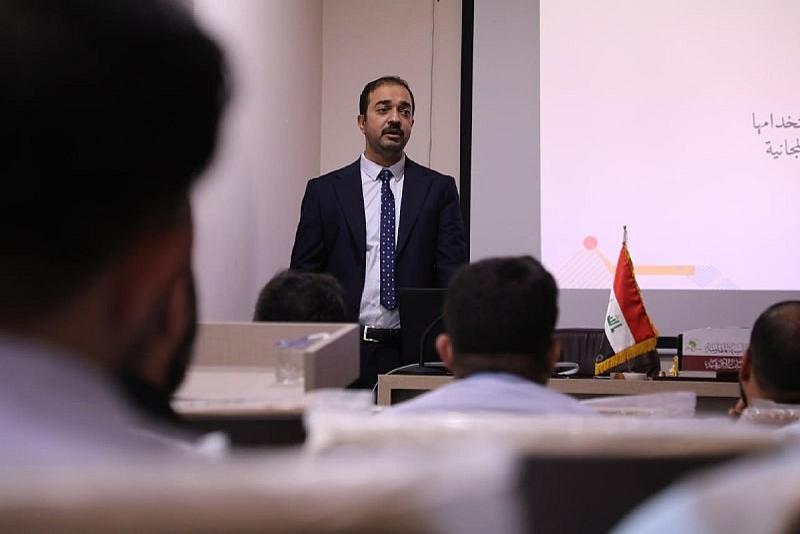 قسم الشؤون الفكرية يقيم دورة حول أمن المعلومات لعدد من منتسبيه في النجف