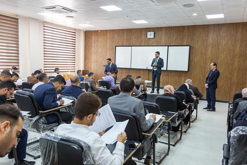 جامعة الكفيل تختتم دورة السلامة المهنية