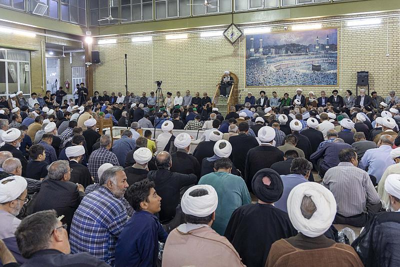 وفد العتبة العباسية المقدسة في مدينة قم يشارك بمجلس تأبين على روح آية الله الشبيري الزنجاني (رضوان الله عليه)