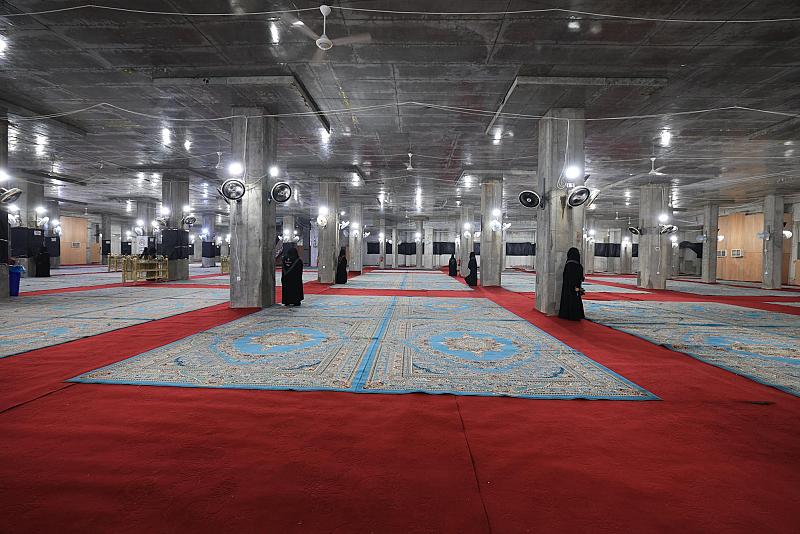 صحن أمّ البنين (عليها السلام).. جهود مضاعفة أثمرت بدخوله الخدمة في زيارة الأربعين