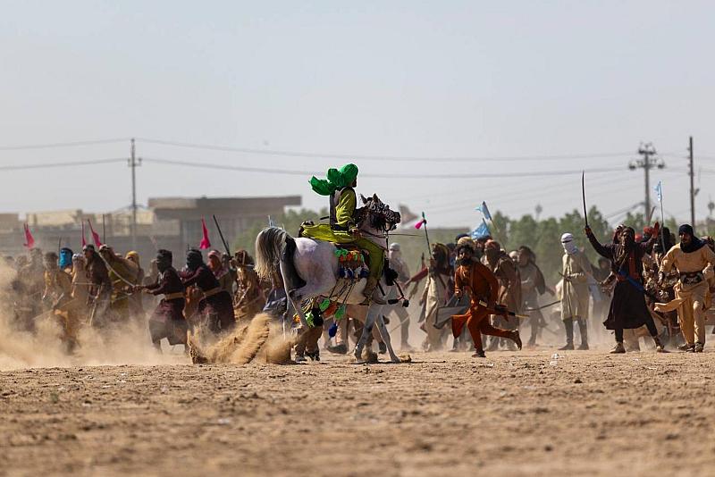 بدعم من العتبة العباسية.. هيأة الزهراء (عليها السلام) تنظم مشاهد تمثيلية لتجسيد واقعة الطف 