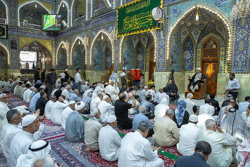 العتبة العباسية تقيم محاضرة دينية بمناسبة ذكرى ولادة الإمام الحسن العسكري (عليه السلام)