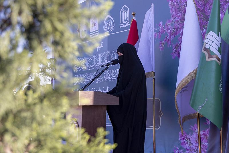 طالبات جامعة كربلاء: تكريم العتبة العباسية المقدسة رسالة دعم للقيم الأصيلة في الحرم الجامعي