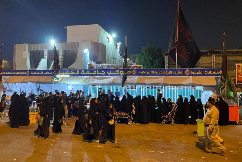 موكبُ جامعة الكفيل يكثّف جهوده الخدميّة في ذكرى رحيل الرسول الأكرم