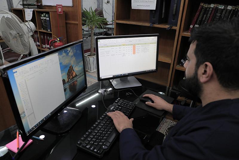 قسم الشؤون الفكرية يؤسّس مكتبة رقمية لهيأة الإعلام والاتّصالات بأكثر من 600 مصدر