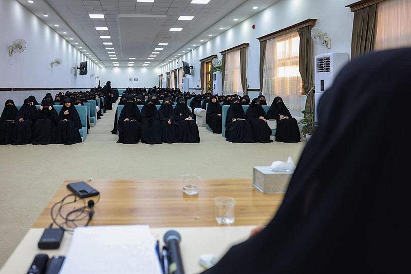 شعبة مدارس الكفيل: مخيَّم بنات العقيدة يعزِّز القيم الدينية وينمِّي مهارات اتخاذ القرار لدى المتطوِّعات