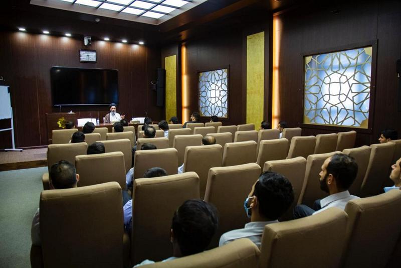 سلسلةُ محاضراتٍ توجيهيّة وإرشاديّة رمضانيّة لخَدَمَة مرقد أبي الفضل العبّاس (عليه السلام)