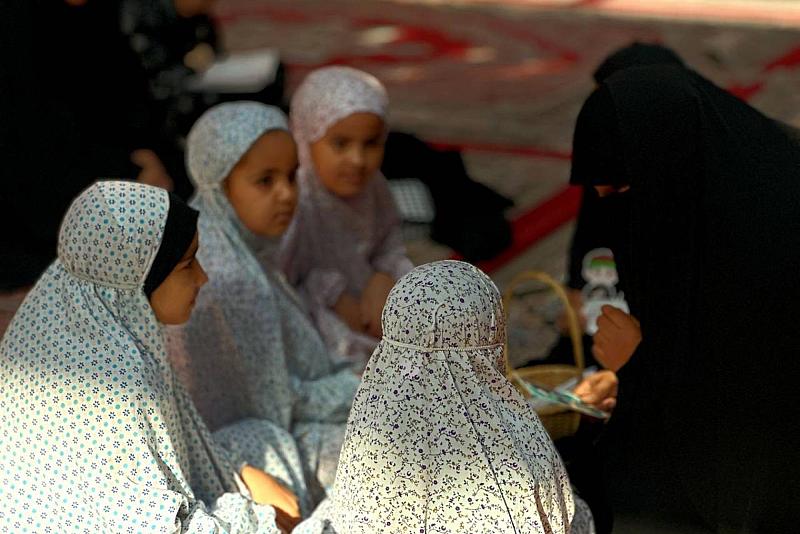 شعبة التوجيه النسوي تنظم مسابقة للأطفال في صحن مرقد أبي الفضل العباس (عليه السلام)