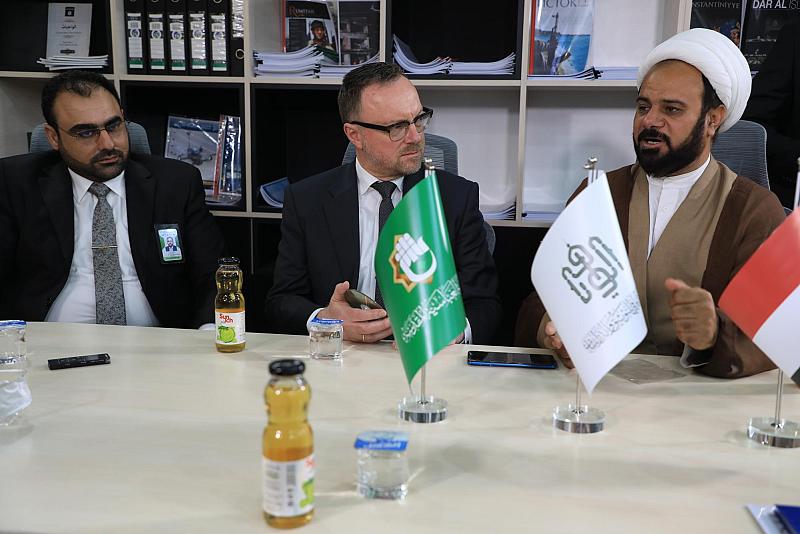العتبة العباسية تبحث مع وفد الأمم المتّحدة سبل توثيق جرائم داعش
