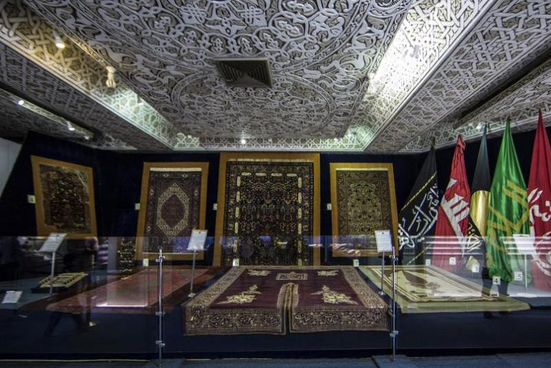 تعرّفْ على أنواع السجّاد الذي يضمّه متحف الكفيل للنفائس والمخطوطات وكيفيّة صيانته وخزنه..