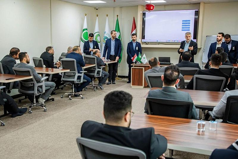 العتبة العباسية المقدسة تُعدّ برنامجًا تدريبيًّا لتطوير مهارات ملاكاتها في التعامل مع الزائرين