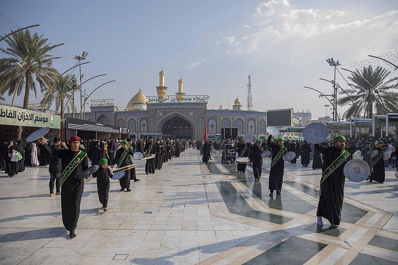 المواكب والهيئات الحسينية تحيي ذكرى شهادة السيدة الزهراء (عليها السلام) في كربلاء