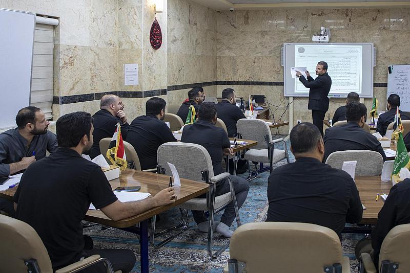 العتبة العباسية المقدسة تقيم دورة في الصحة والسلامة لعدد من ملاكاتها