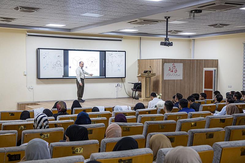 كلية الصيدلية في جامعة العميد تعلن جاهزيتها لاستقبال العام الدراسي الجديد