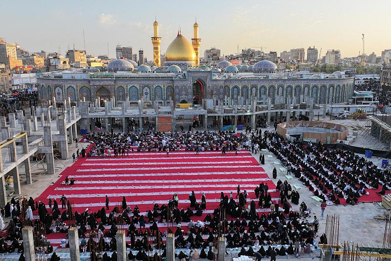 موائد إفطار رمضانية تمتد في كربلاء المقدسة