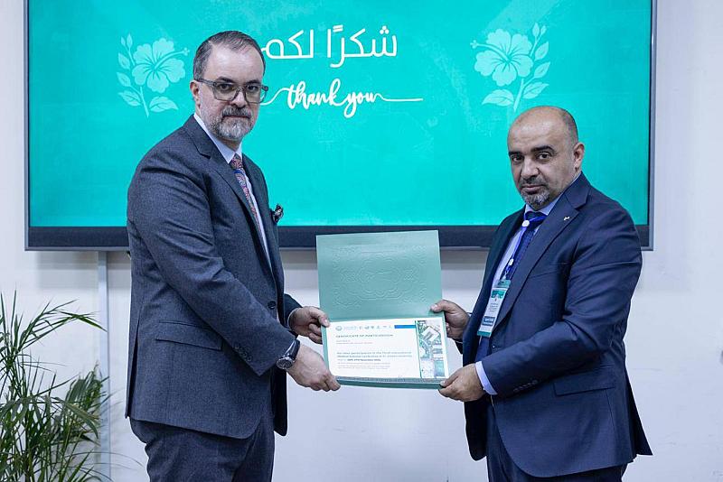 جامعة العميد تكرّم الباحثين المشاركين في مؤتمرها الدولي الثالث للعلوم الطبية