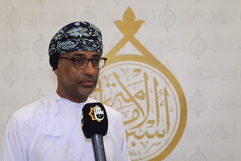 فنان عماني: العتبة العباسية لها دور كبير في إحياء المنهج التربوي ونشر الوعي المجتمعي
