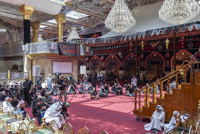 العتبة العباسية المقدسة تواصل إقامة مجالسها العزائية لليوم الثاني من المحرّم الحرام