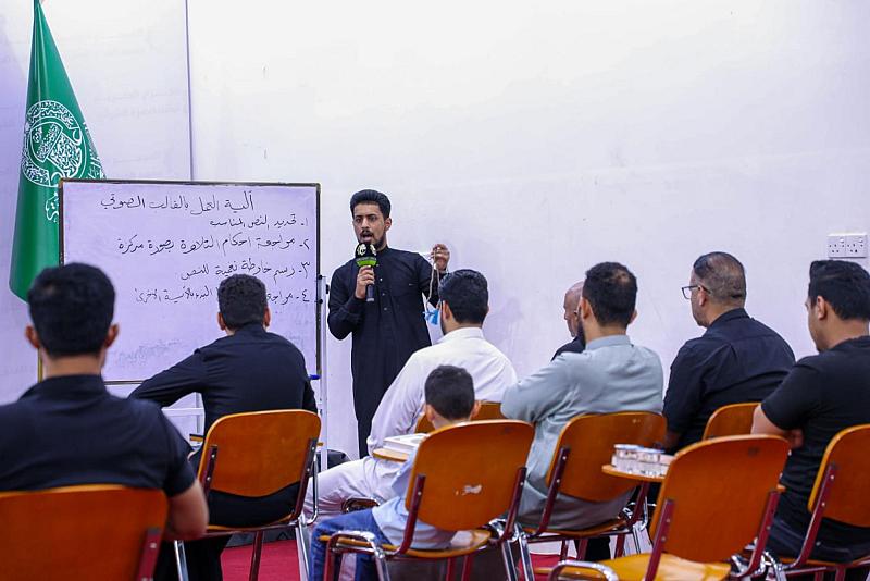 المجمع العلمي يواصل تنظيم برنامج فن الأداء القرآني الأسبوعي في الديوانية
