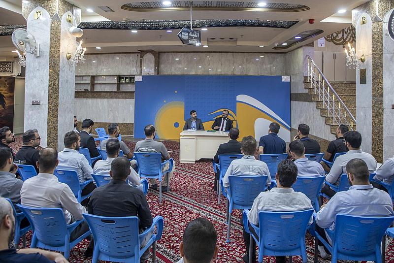 قسم الإعلام يناقش الخطط المستقبلية لتطوير أداء منتسبيه
