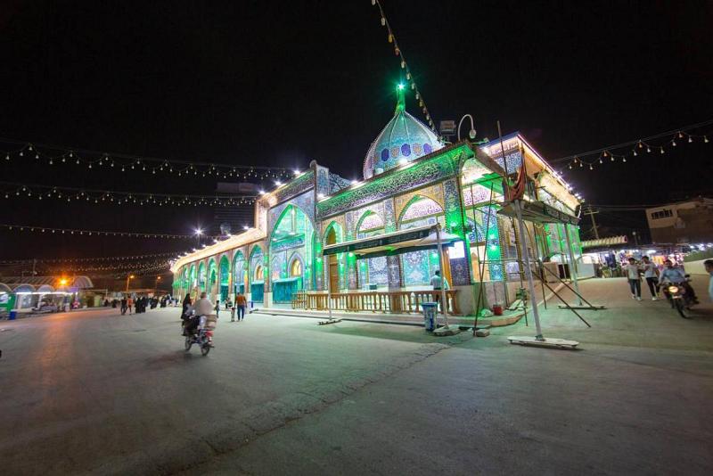 أجواء روحيّة وخدميّة يشهدها مقامُ الإمام المهديّ (عجّل الله فرجه الشريف)